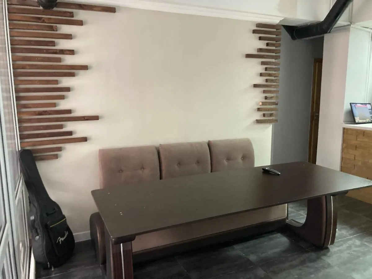 Hostel Del Luna Almaty
