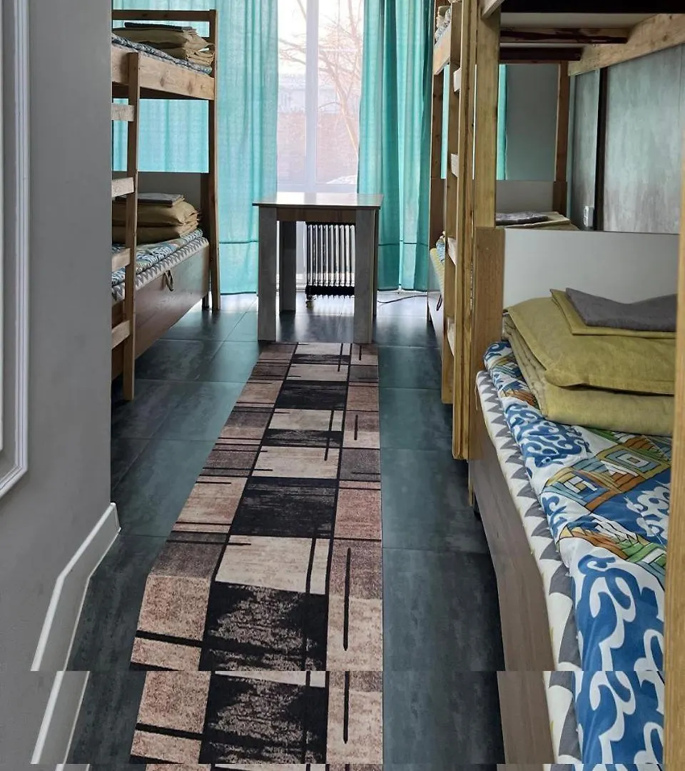 Hostel Del Luna Almaty