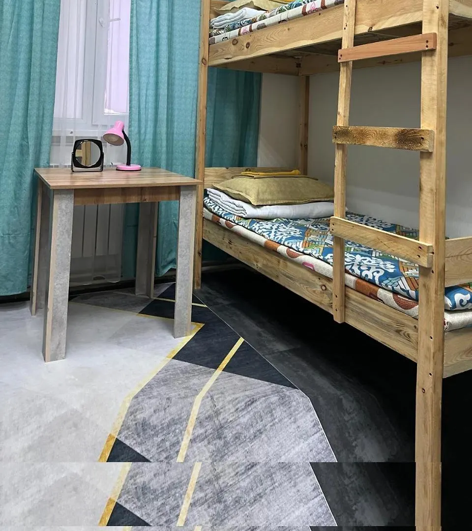Hostel Del Luna Almaty
